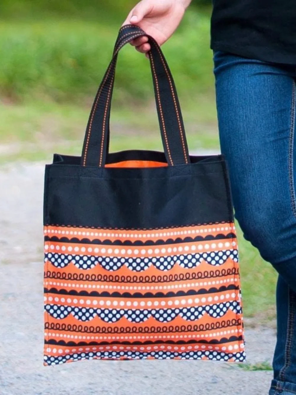 Kids Halloween Black and Orange Patterned Tote Bag - Trick or treat bag